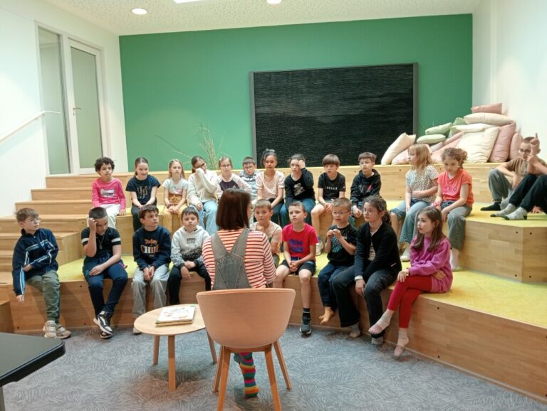 Visite de la médiathèque